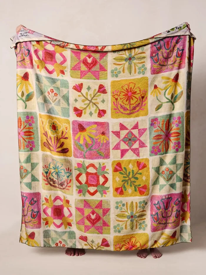 XL Double-Sided Cozy Blanket - Folk Quilt Patchwork Blessings-view 3